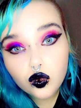 Meet your Posher, Punky